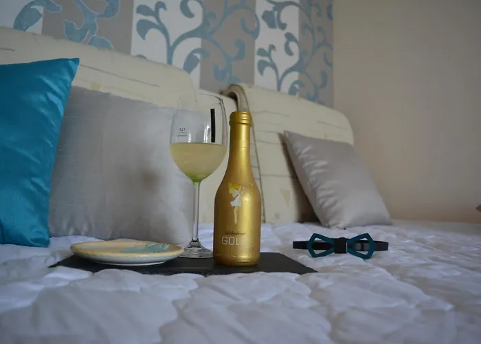 Daire East From Paradise