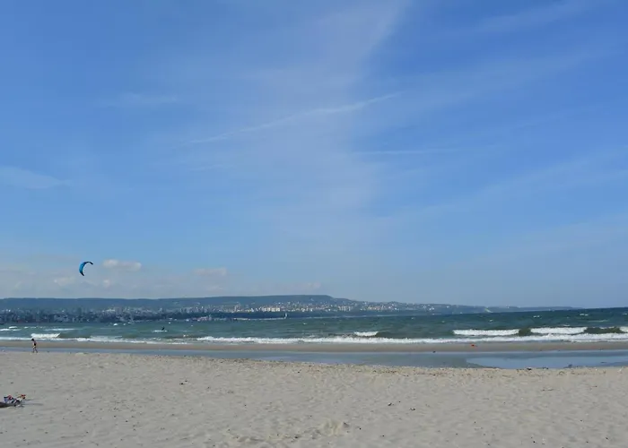 Daire East From Paradise *